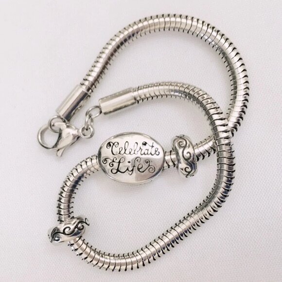 Hallmark Connection Stainless Steel Silver Bracelet Keepsake Celebrate Life - Picture 4 of 9